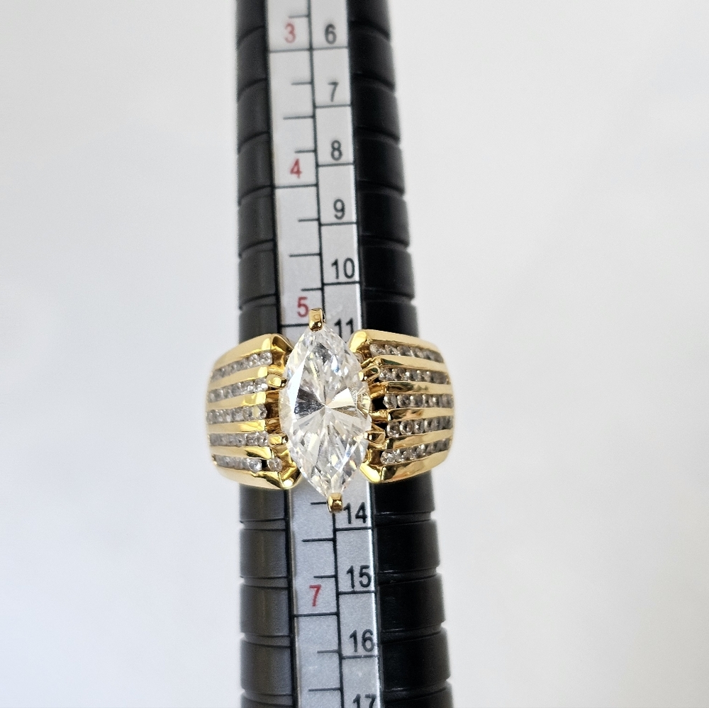 Victoria Wieck Absolute Diamond Simulant Ring 18kt Vermeil Size 6! - Picture 7 of 7